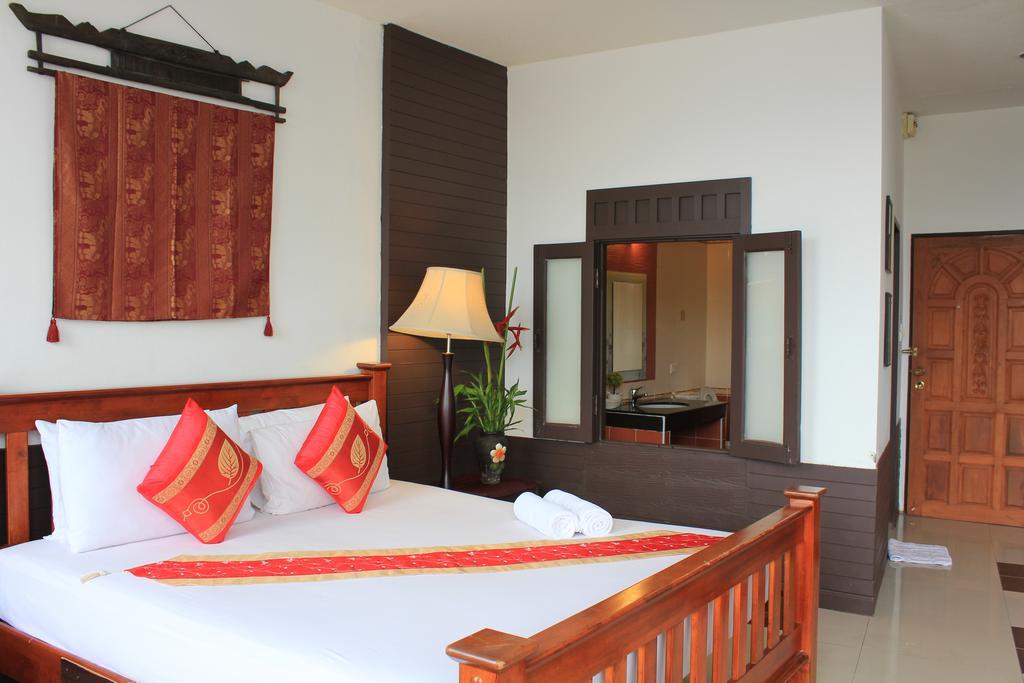 Mook Anda Hotel Phuket Eksteriør billede
